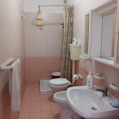 Bed- Office Πανσιόν Montesarchio
